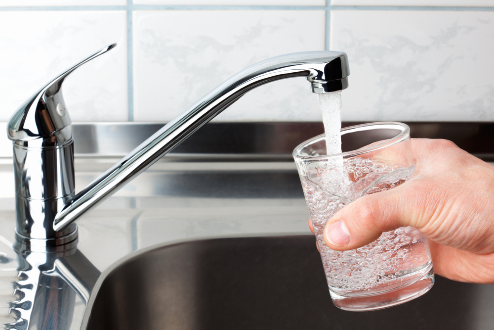 1000 Почему запрещается употреблять воду из водопровода - 24news.in.ua